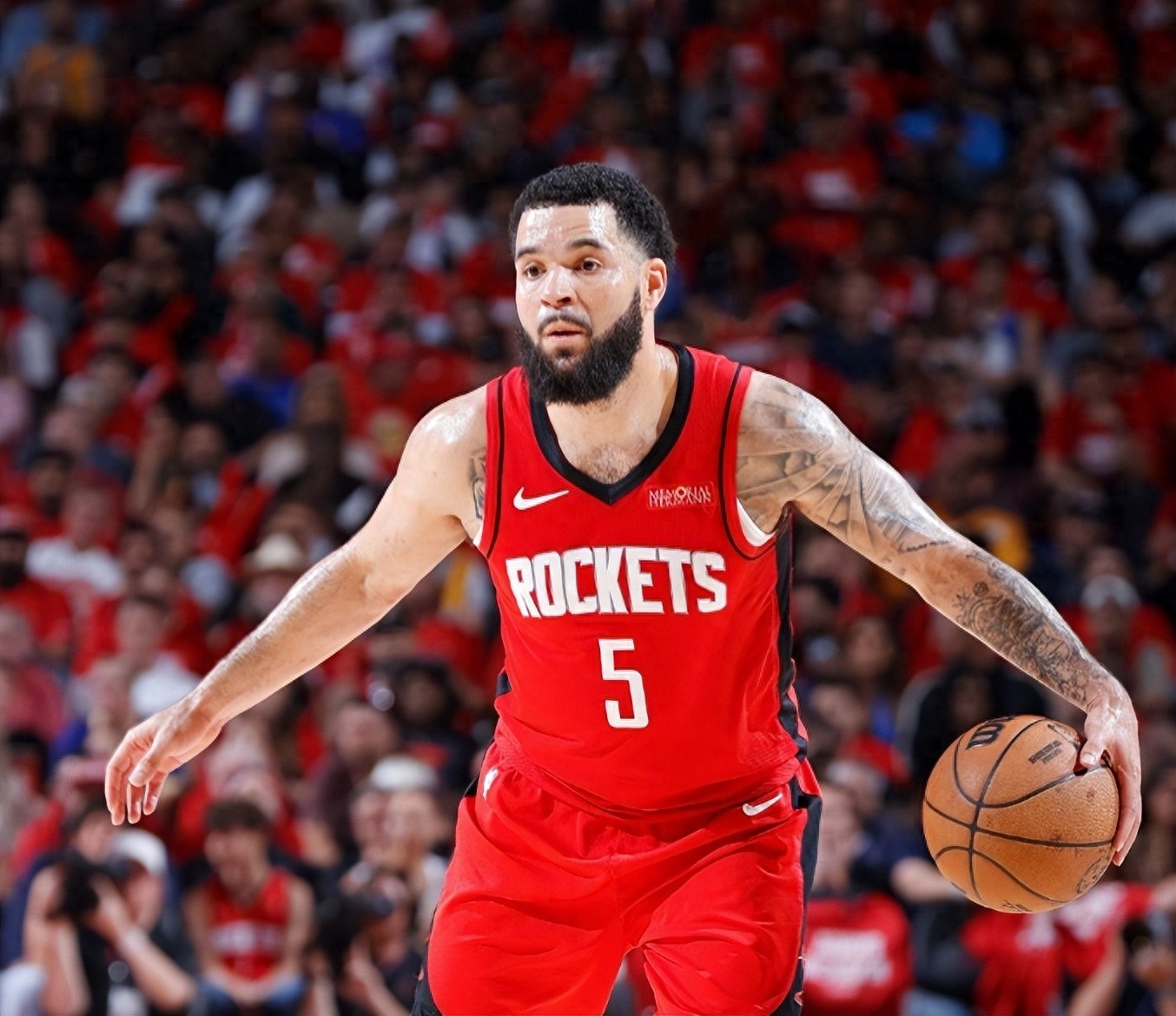 亚博国际-国际比赛日体能课后，西汉姆再遭质疑备战NBA季后赛，话题不断，赛程密集仍需轮换的简单介绍