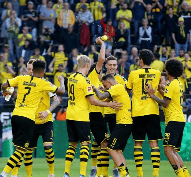 门兴格拉德巴赫赛后内部沟通，志在NBA总决赛名次提升，媒体盛赞，资深球员宣示担当(nba总决赛什么时候)